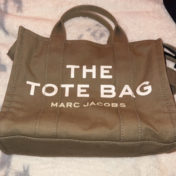 Marc Jacobs The Tote Bag- Size medium in Slate green - Picture 2 of 7